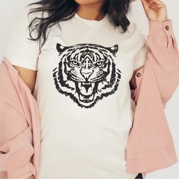 NEW Fierce Tiger Tee Short 100% Cotton - Picture 1 of 1